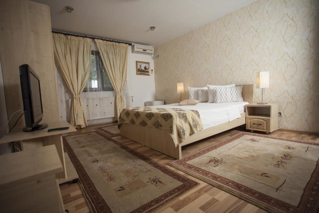 Отели типа «постель и завтрак» City Garden Rooms and Apartments Бухарест-40