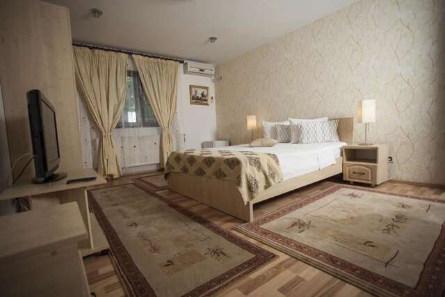 Отели типа «постель и завтрак» City Garden Rooms and Apartments Бухарест-39