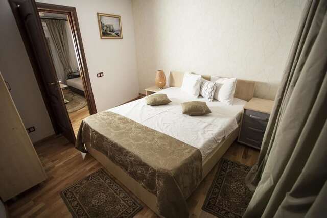 Отели типа «постель и завтрак» City Garden Rooms and Apartments Бухарест-45